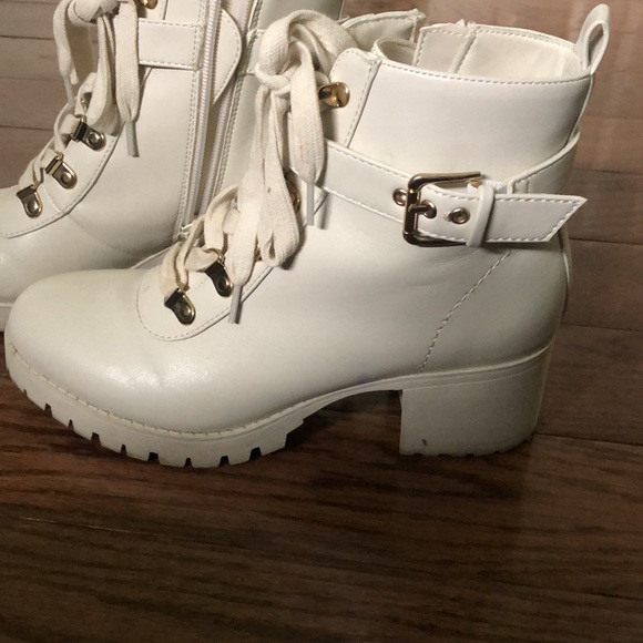 Wild Pair heeled combat boots - ivory - Picture 3 of 3
